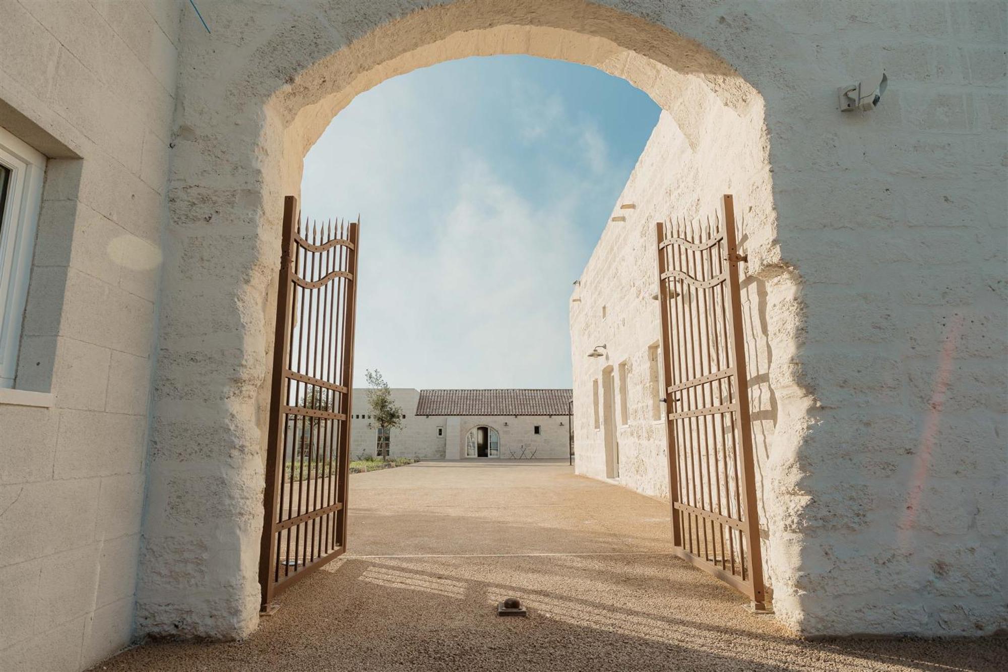 Masseria Vaccaro By Raro Villas - Self Check-In Brindisi Exteriör bild